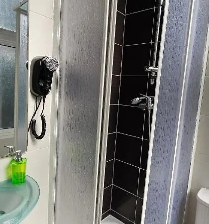 Pensión A Better Place By Ii Lisboa