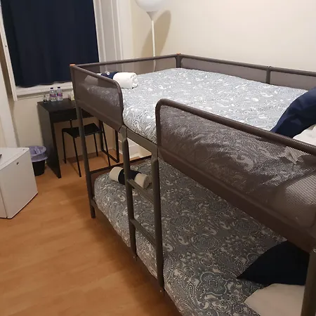 Pensión A Better Place By Ii 3*