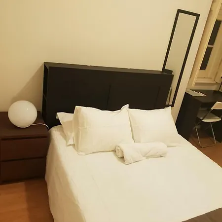 A Better Place By Ii Pensión Lisboa